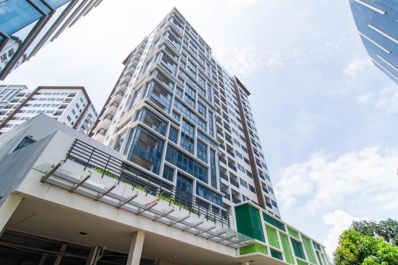 Omp 15C-T2, Seaview, Pool & Beach Access, Near Airport, Fast Wi-Fi, Netflix Punta Engano  Exterior photo