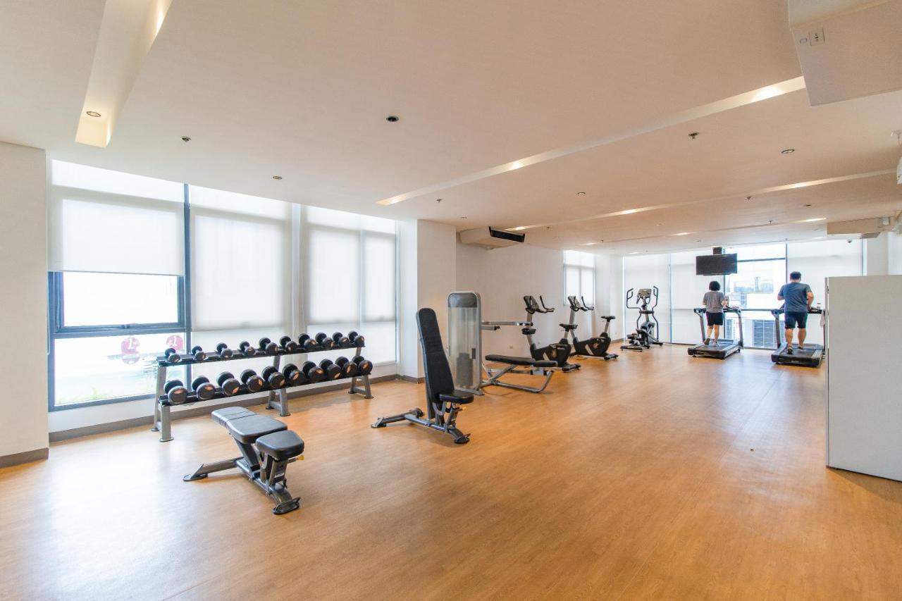 Omp 15C-T2, Seaview, Pool & Beach Access, Near Airport, Fast Wi-Fi, Netflix Punta Engano  Exterior photo